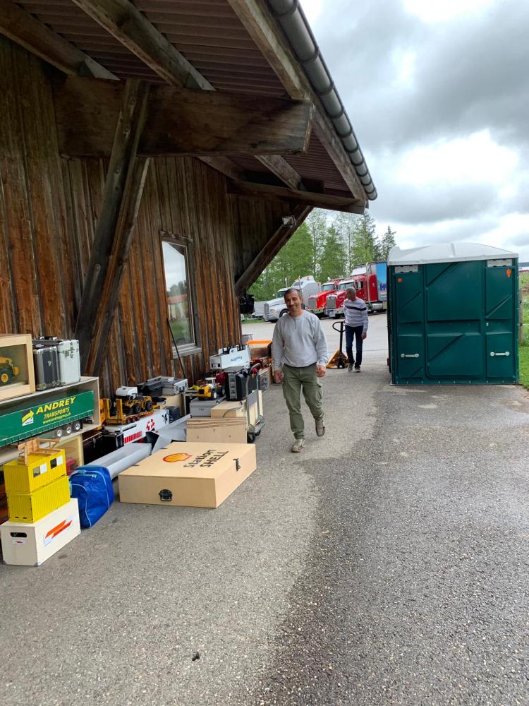 2019-06-15-123835