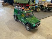 81332579-0DE0-48C6-B51D-E1960C19A37F