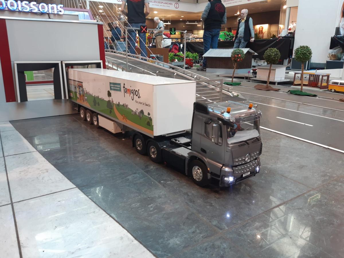 1D60DF10-FDF2-43AC-B329-DCE28CCC8D74