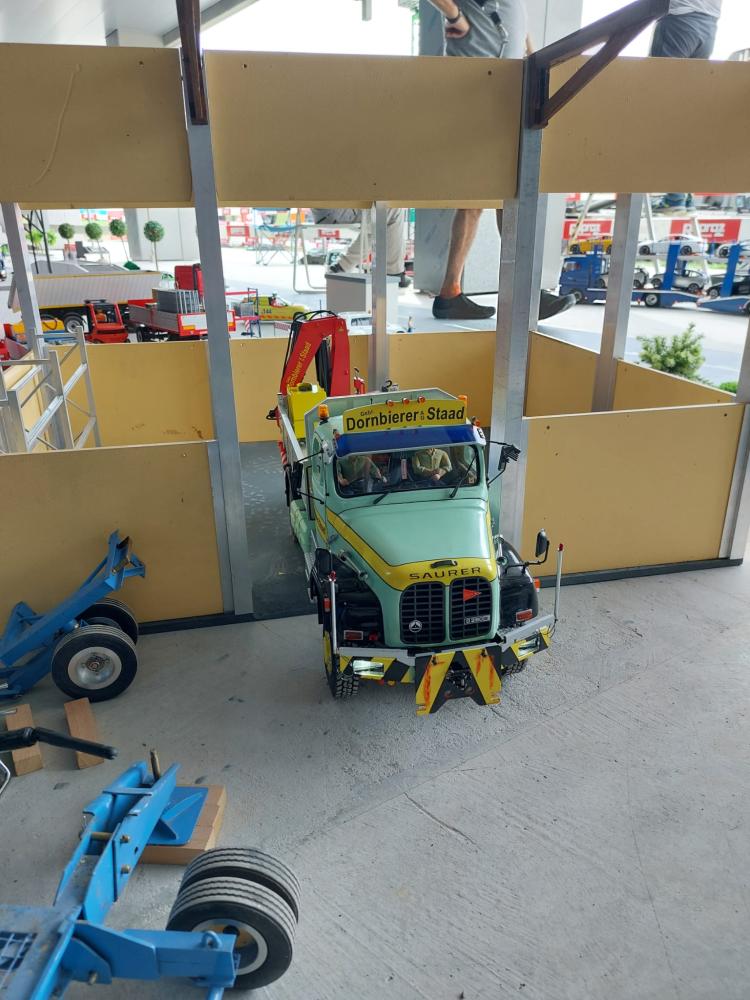 EEDDE922-2A01-4312-8634-500D72089145