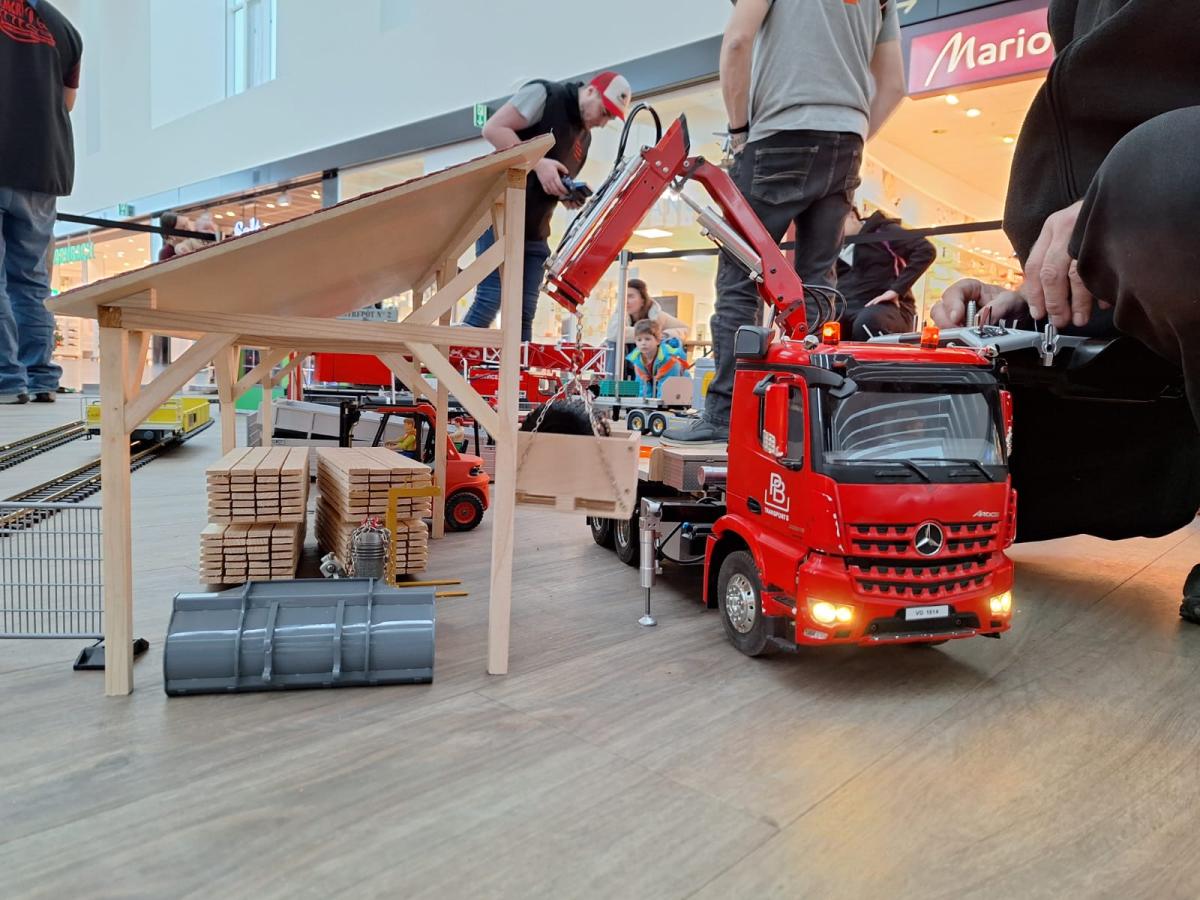 PHOTO-2025-02-24-11-00-44-3